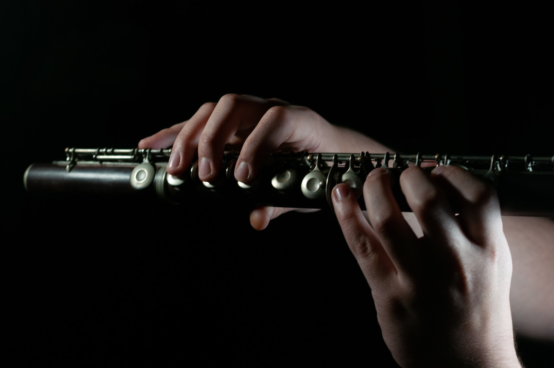 aprende la forma correcta de limpiar una flauta